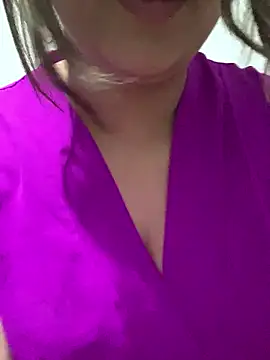 Snapshot of yassminsexy22 chatting on June 2, 2026, 9:17 pm yassminsexy22 online show from June 2, 2026, 9:17 pm