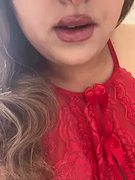 Snapshot of yassminsexy22 chatting on July 15, 2026, 11:48 am yassminsexy22 online show from July 15, 2026, 11:48 am