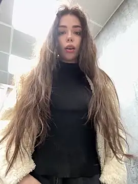 pantyless online show from February 1, 2026, 10:19 pm