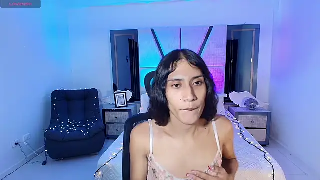 CamilaHarperr  online show from December 20, 2024, 2:52 am