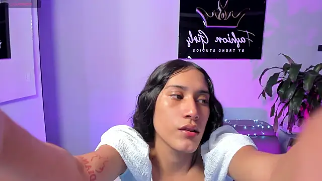 CamilaHarperr  online show from September 20, 2025, 6:03 am