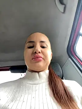 beautydiamond online show from November 5, 2025, 9:20 am