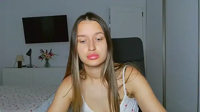 Submissive love online show from October 21, 2025, 3:57 pm