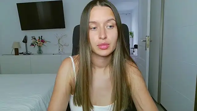 Submissive love online show from October 27, 2025, 1:26 pm