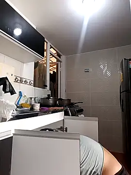 Bonny Klote online show from March 7, 2025, 3:28 pm