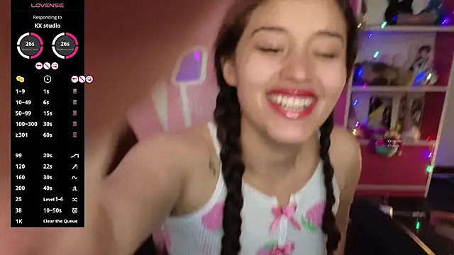 redbarbiedollx online show from September 21, 2025, 4:19 pm