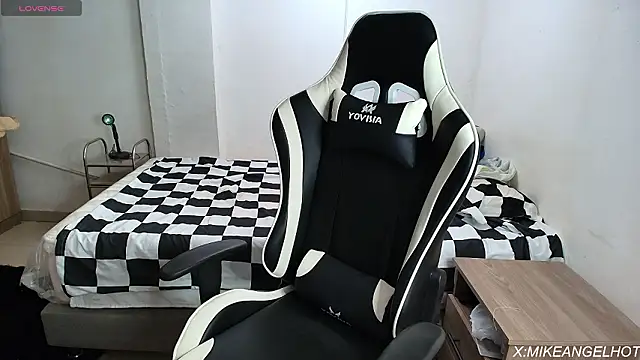 Angelligth online show from February 20, 2026, 3:36 am