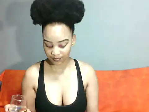 SmallSlut5 online show from November 25, 2025, 1:27 am