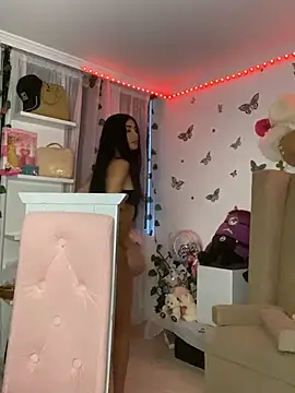 lina pink online show from January 23, 2025, 11:05 pm