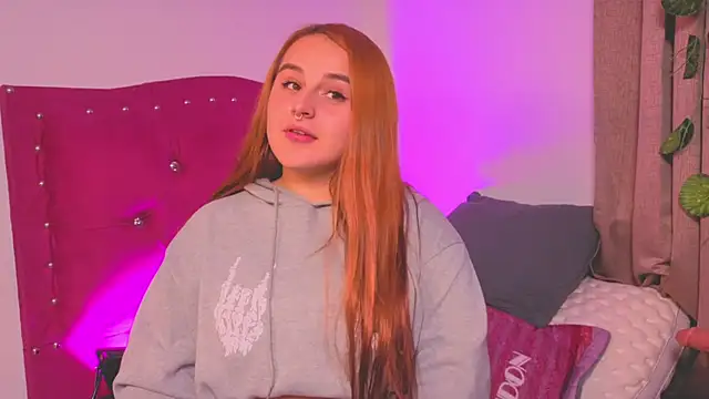 evy orange1 online show from September 27, 2025, 2:49 am