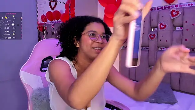 MilaHall  online show from February 22, 2025, 7:01 am