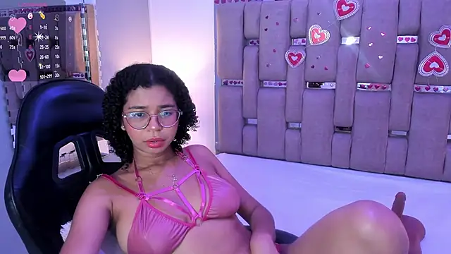 MilaHall  online show from March 9, 2025, 3:54 am