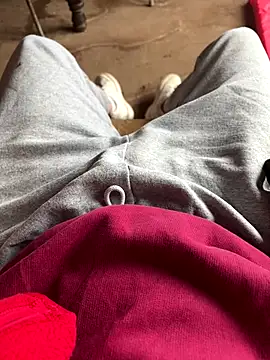 josle24 online show from September 25, 2025, 3:05 pm