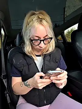 Giuliana baby online show from March 3, 2025, 4:03 pm