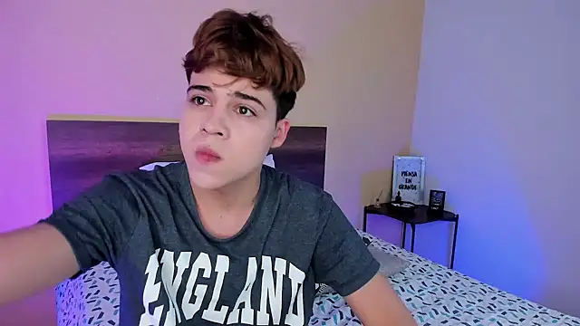 justinbiler online show from January 19, 2025, 12:39 pm