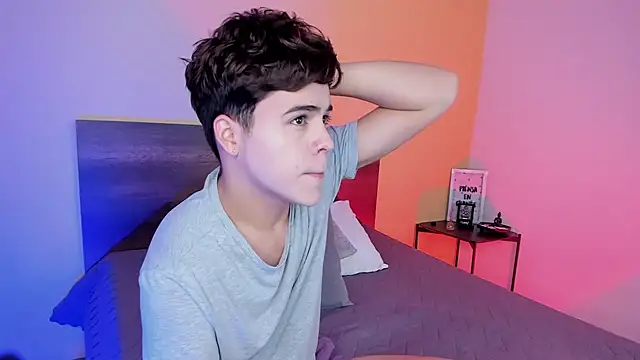 justinbiler online show from January 30, 2025, 12:37 pm