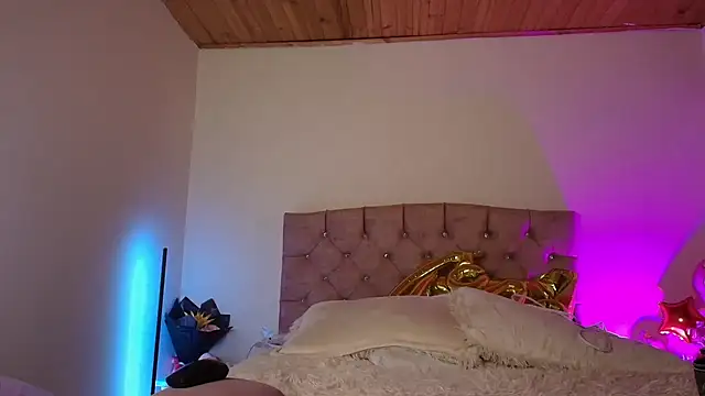 miaa saenz1 online show from November 8, 2025, 4:34 am