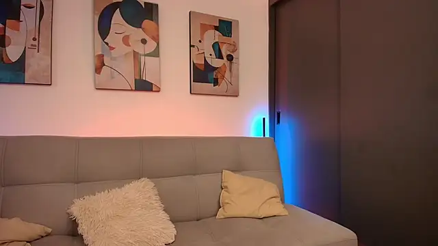 miaa saenz1 online show from June 3, 2026, 4:26 am