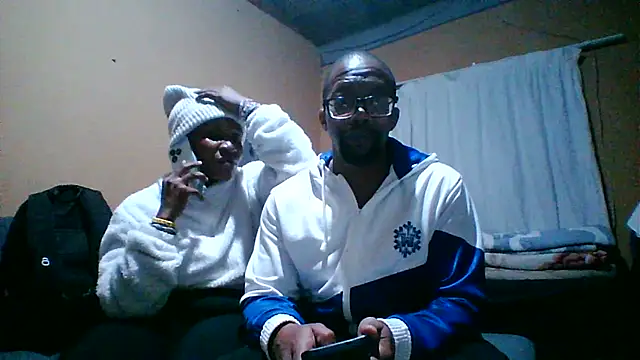 Sgeme325is online show from April 24, 2026, 7:05 pm