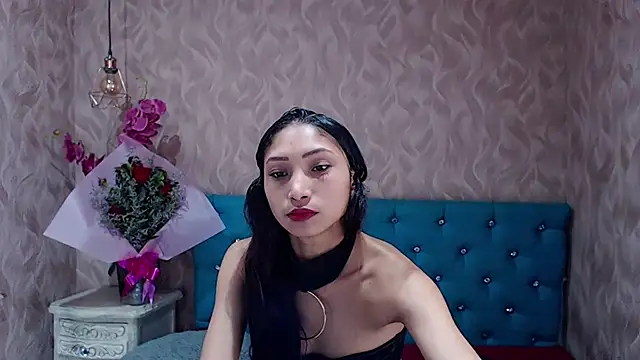 Snapshot of MadelineDoll chatting on February 15, 2025, 1:38 pm MadelineDoll online show from February 15, 2025, 1:38 pm