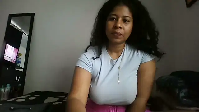Ivon-09 online show from October 17, 2025, 11:57 am