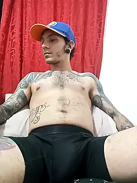 HornetBigDickonYou online show from February 5, 2025, 4:27 am