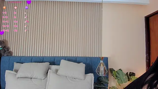 kathecute   online show from March 14, 2026, 1:44 am