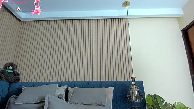 kathecute   online show from April 18, 2026, 1:42 am