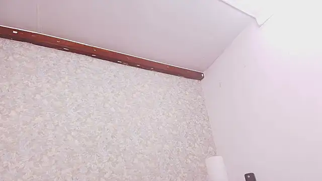 nicol f online show from January 6, 2025, 7:24 pm