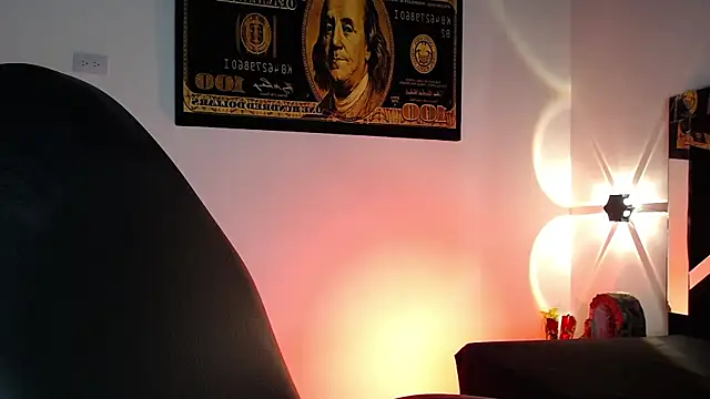 scarlett buttock online show from March 15, 2025, 7:38 pm