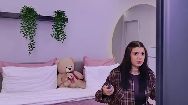 MelanieCarterr online show from September 27, 2025, 4:12 pm