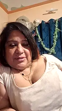 Snapshot of Hot_Queen77 chatting on January 24, 2025, 11:45 pm Hot Queen77 online show from January 24, 2025, 11:45 pm