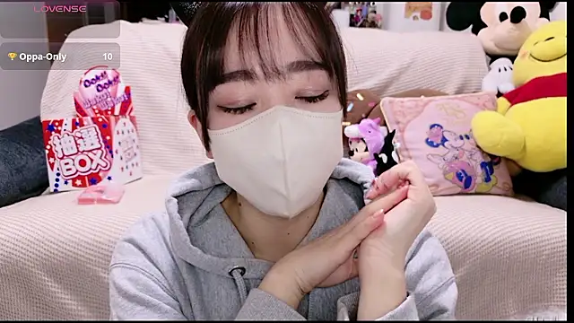 Rio chan  online show from January 11, 2026, 12:21 pm