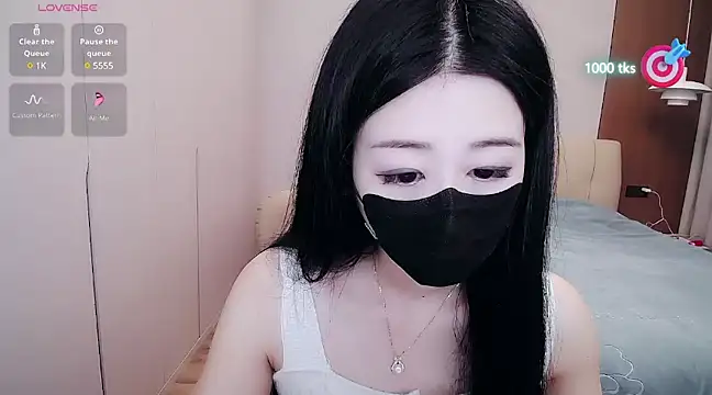 CN-xiaofei online show from March 22, 2025, 2:48 am