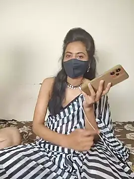 Snapshot of Raat_ki_rani_ chatting on January 2, 2025, 10:01 pm Raat ki rani online show from January 2, 2025, 10:01 pm