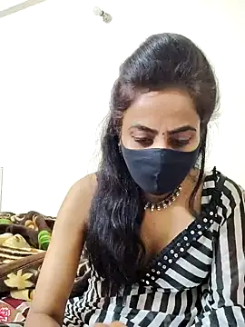 Snapshot of Raat_ki_rani_ chatting on January 10, 2025, 12:06 am Raat ki rani online show from January 10, 2025, 12:06 am