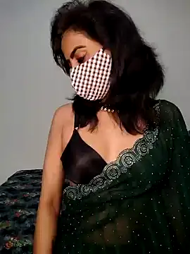 Snapshot of Raat_ki_rani_ chatting on February 9, 2025, 1:35 pm Raat ki rani online show from February 9, 2025, 1:35 pm