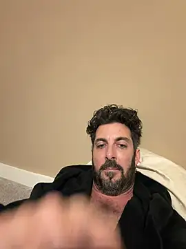 Snapshot of hardfloppycocktoplaywith chatting on April 28, 2026, 8:08 am hardfloppycocktoplaywith online show from April 28, 2026, 8:08 am