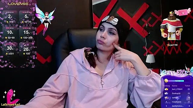  yuyi online show from February 1, 2025, 5:26 pm