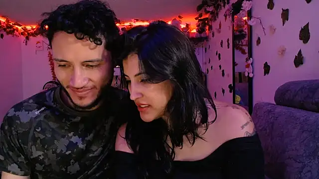 Afroditapoloo online show from January 18, 2025, 6:21 pm