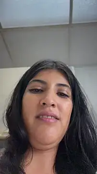 Snapshot of Afroditapoloo chatting on August 3, 2026, 4:22 pm Afroditapoloo online show from August 3, 2026, 4:22 pm