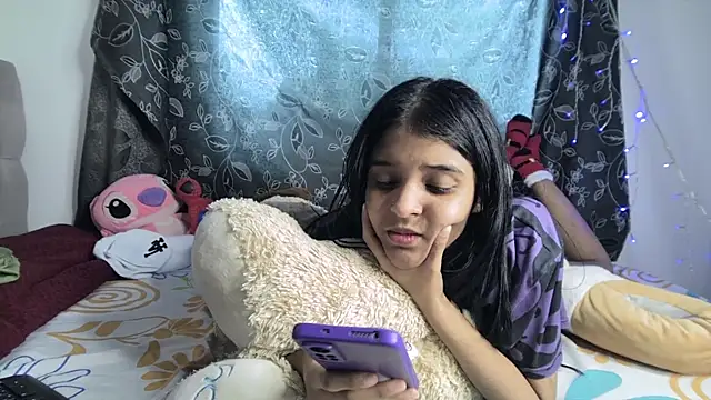 Michi sexy online show from December 22, 2024, 5:42 pm