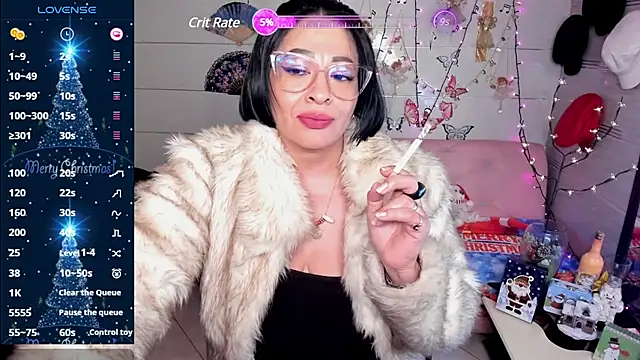 Snapshot of mirandaa_spark chatting on December 4, 2024, 8:45 am mirandaa spark online show from December 4, 2024, 8:45 am