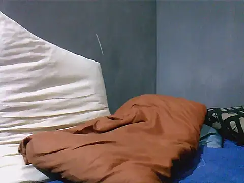 TheeRealShow online show from April 21, 2026, 6:44 pm