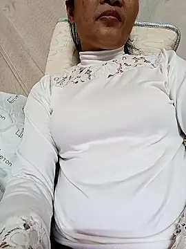 Lovepussyhair online show from January 11, 2026, 3:11 am