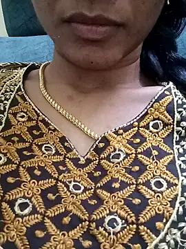 Ambika01 online show from January 13, 2026, 1:49 pm