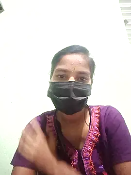 anusiya01 online show from January 19, 2025, 3:32 pm