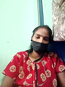 anusiya01 online show from February 26, 2025, 3:19 pm