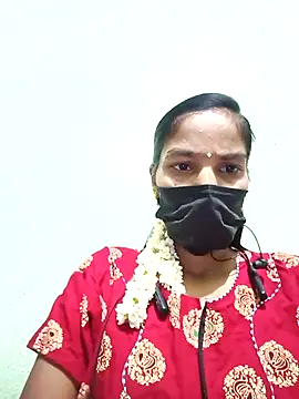 anusiya01 online show from March 9, 2025, 1:37 pm