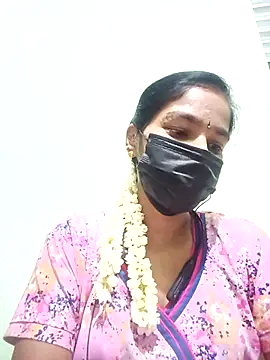 anusiya01 online show from March 21, 2025, 2:07 pm